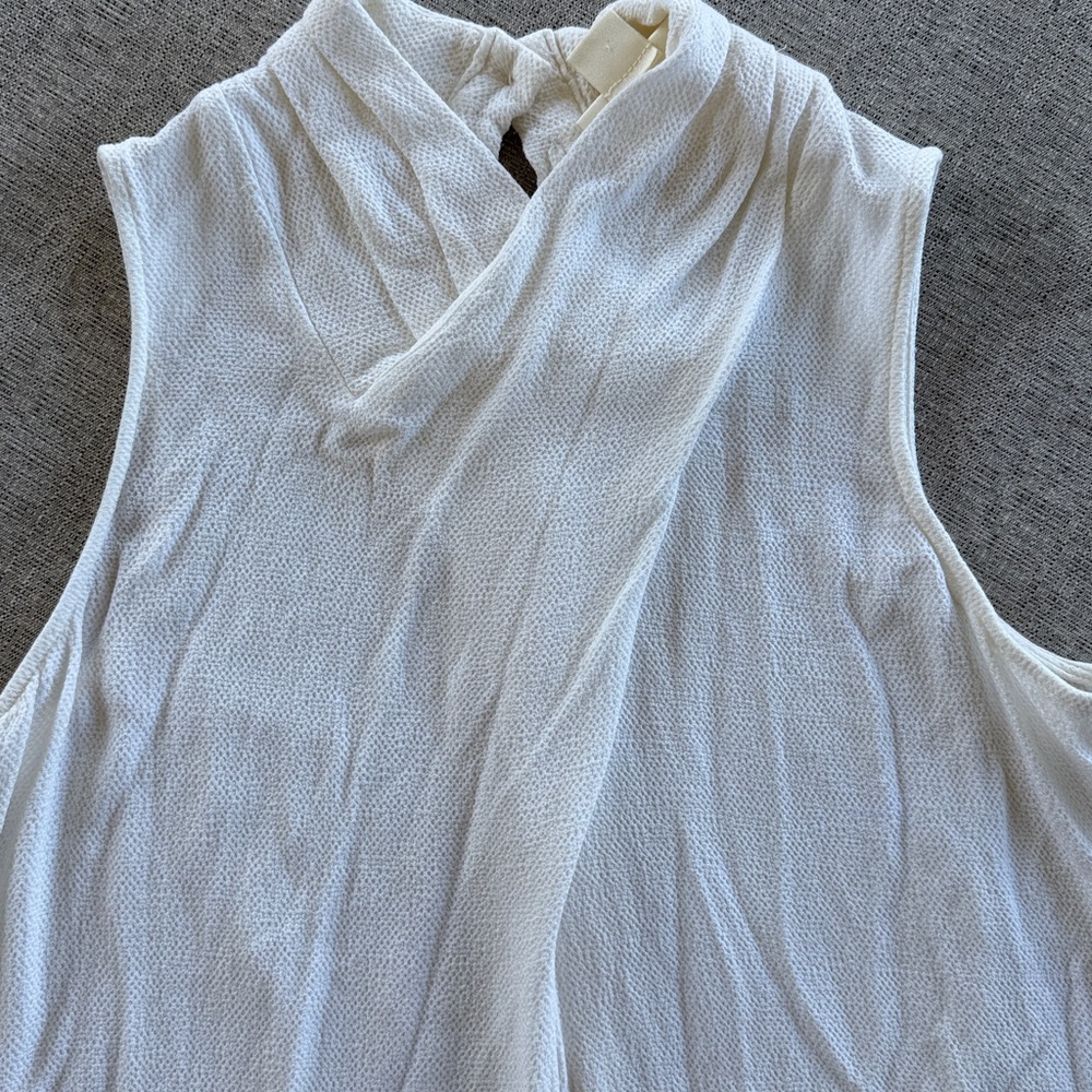 Maeve Top - Picture 2 of 5